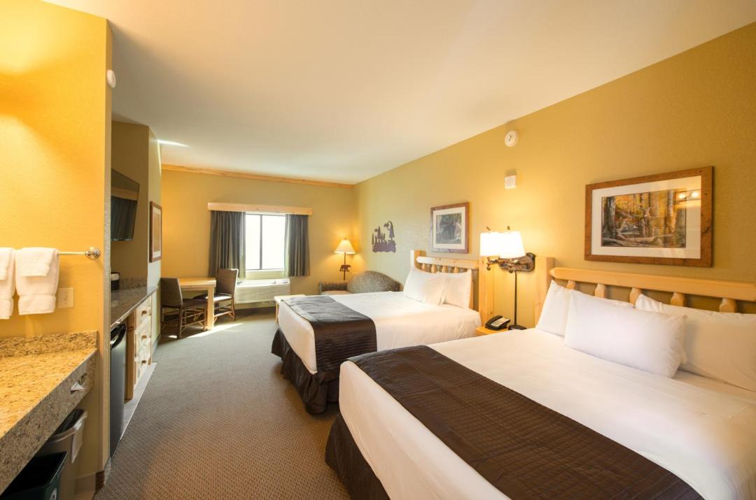 Photo of Bedroom in Anaheim Resort