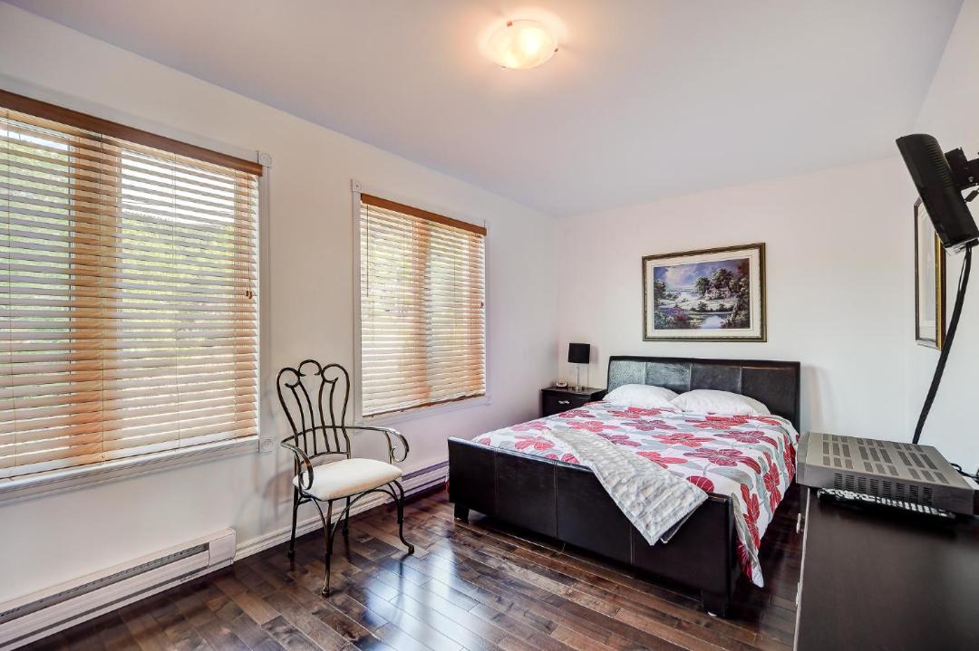 Photo of Bedroom in L'Anse-Saint-Jean
