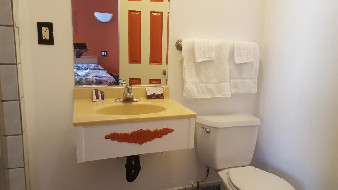 Photo of Bathroom in Downey
