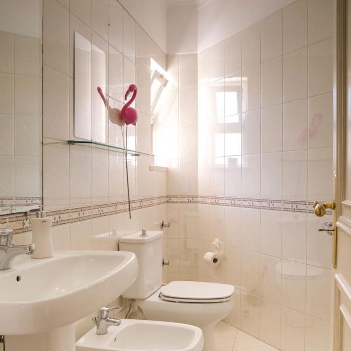Photo of Bathroom in Cascais