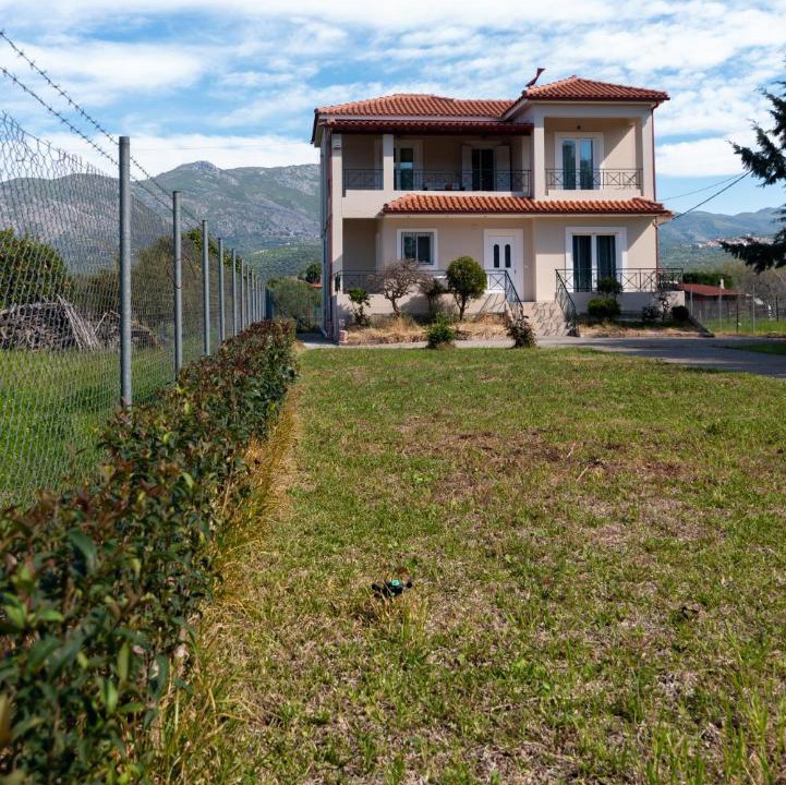 Photo of Buildings in Zakharo