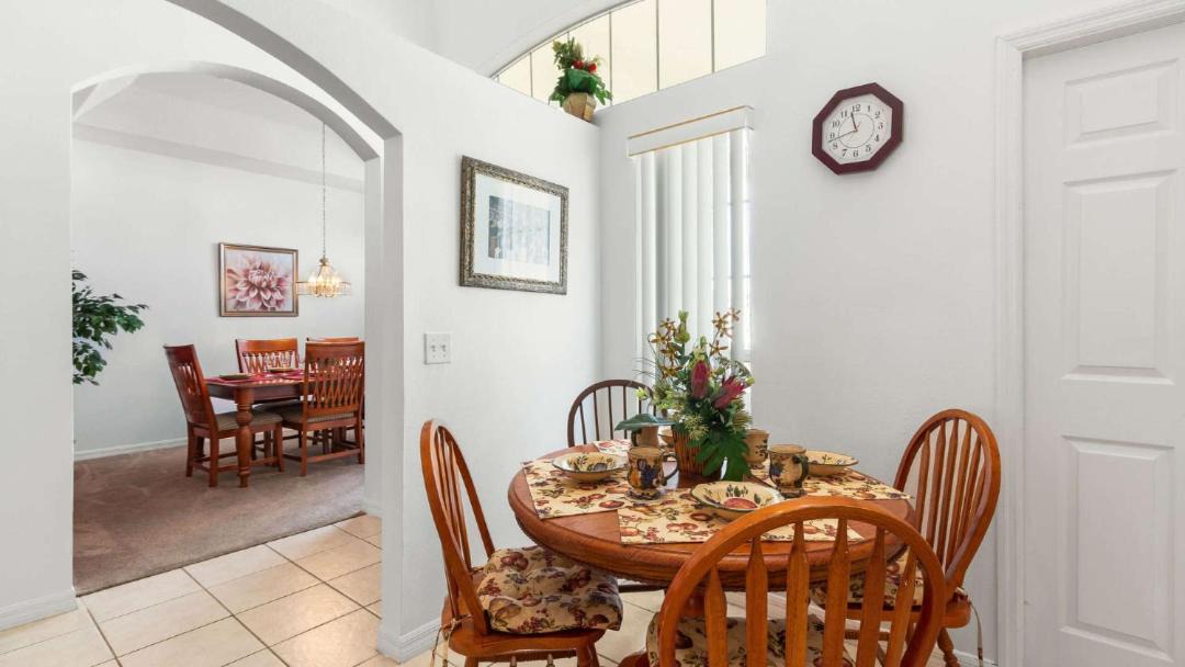 Photo of Livingroom in Westbury