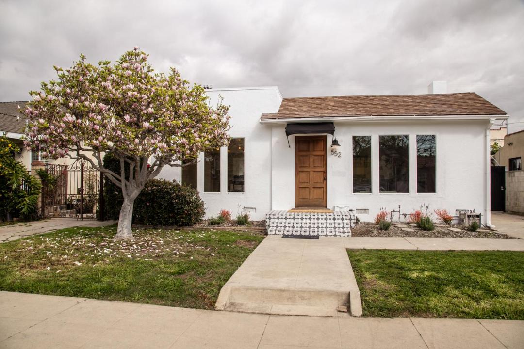 Photo of Buildings in Larchmont