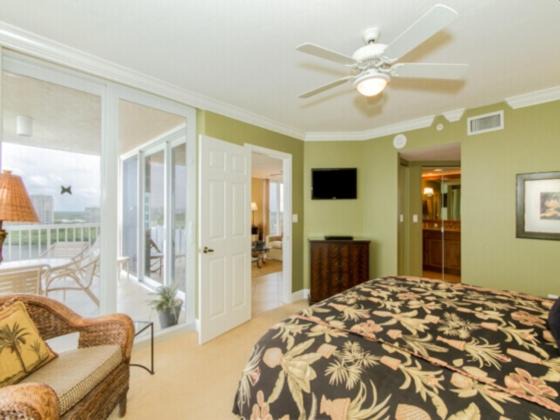 Photo of Bedroom in Park Shore