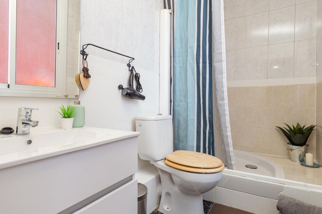 Photo of Bathroom in El Poble-sec