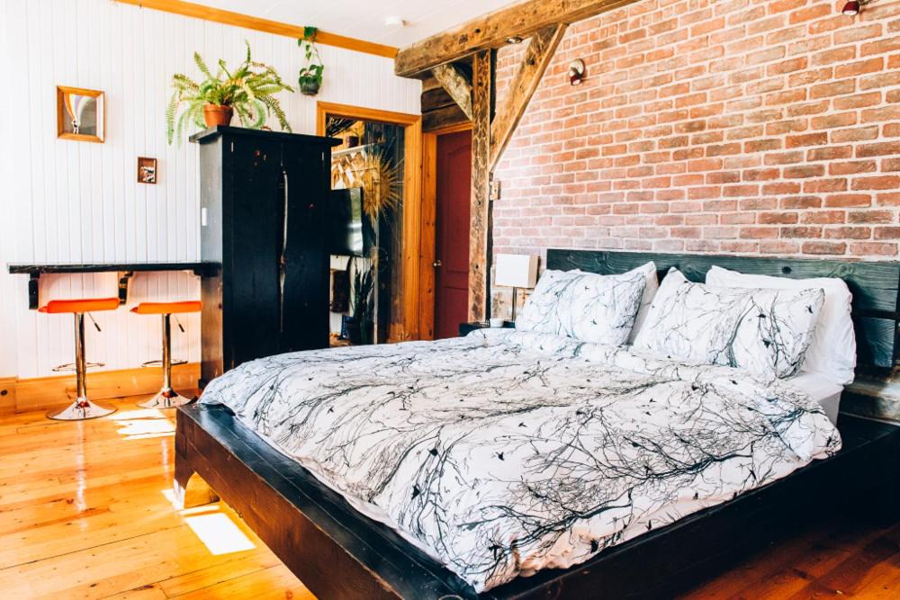 Photo of Bedroom in Baie-St-Paul