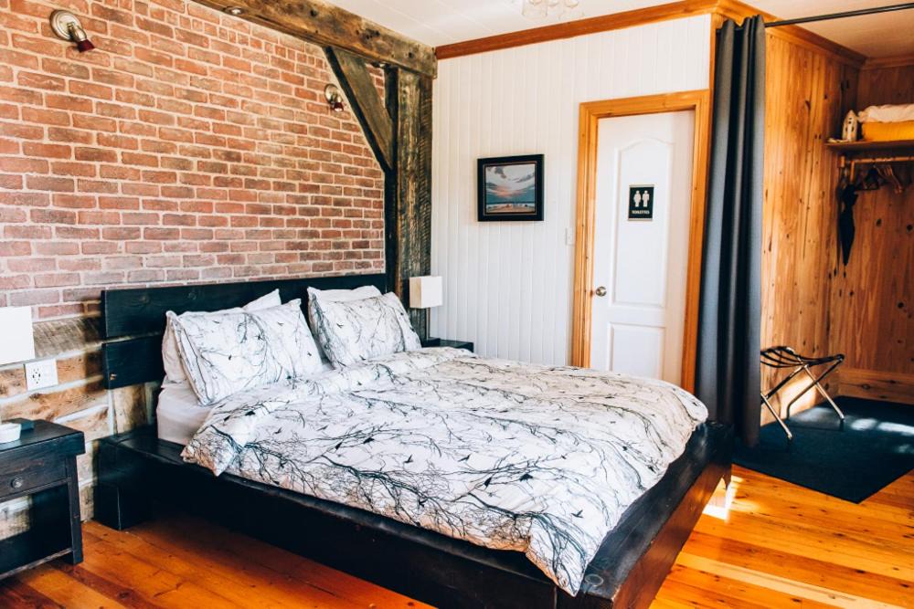 Photo of Bedroom in Baie-St-Paul