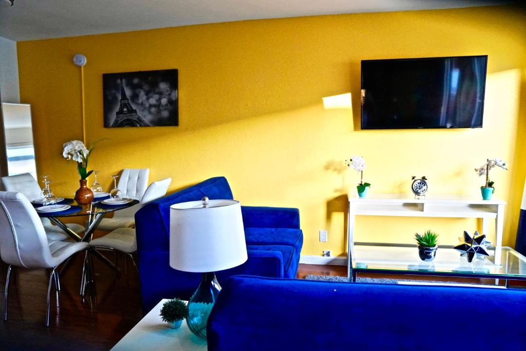 Photo of Livingroom in Larchmont