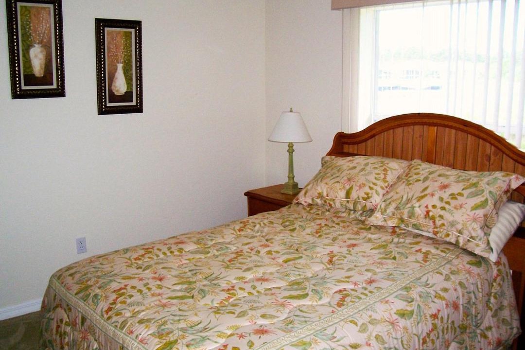 Photo of Bedroom in Pine Valley