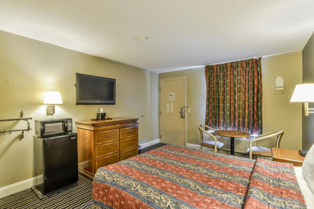 Photo of Bedroom in East Raleigh