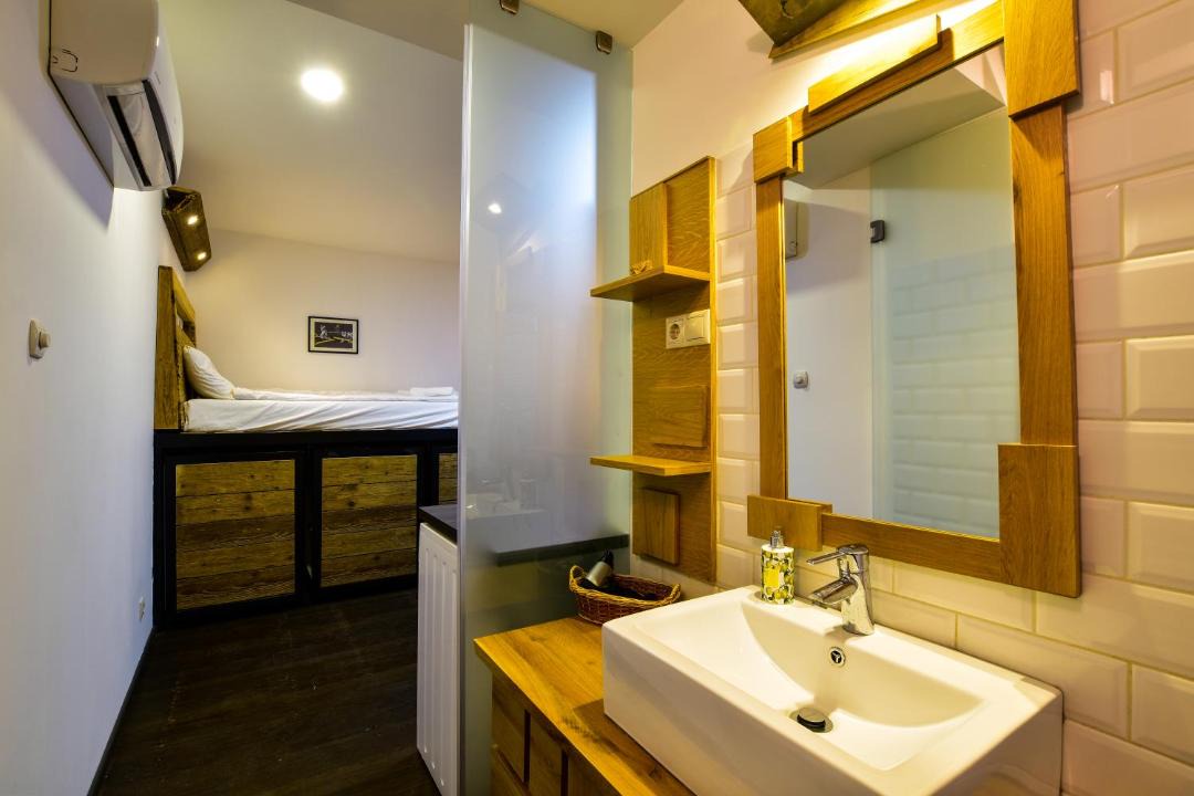 Photo of Bathroom in Palace District
