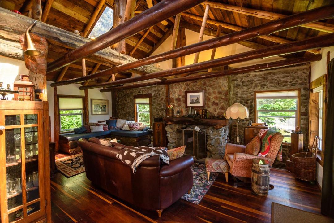 Photo of Livingroom in Little River