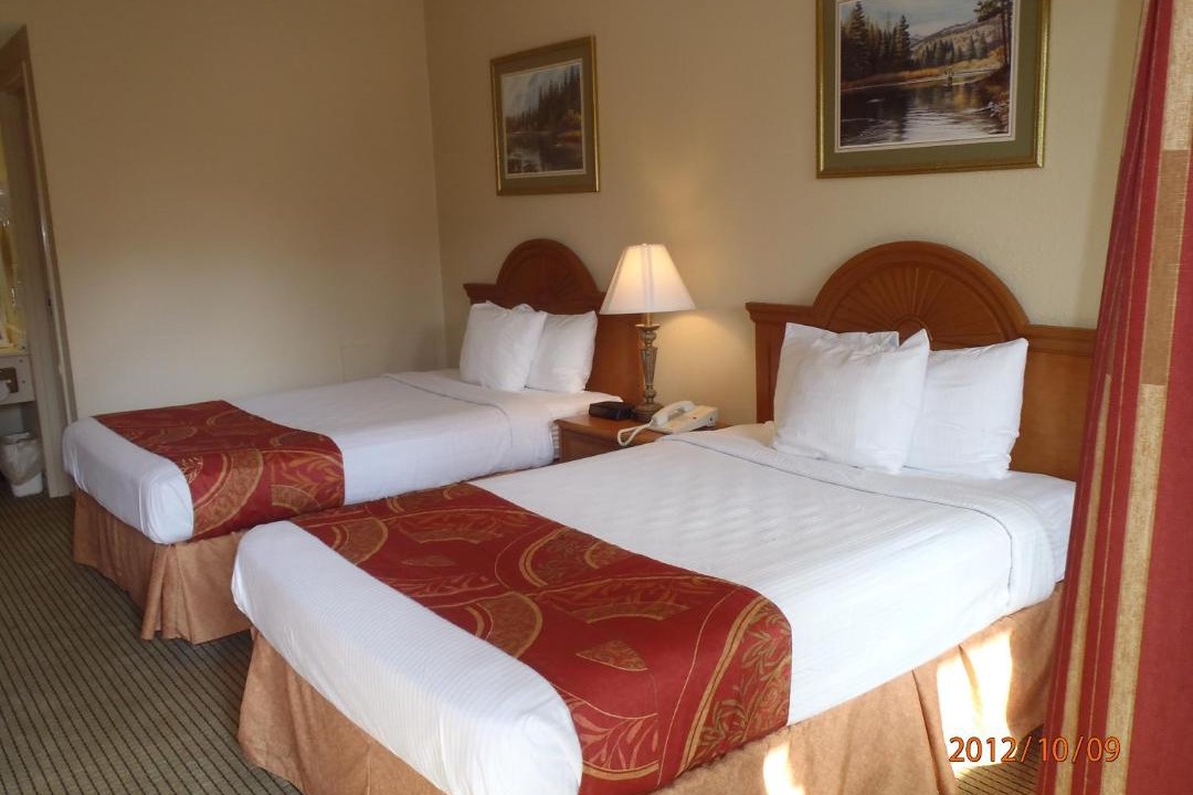 Photo of Bedroom in Alexander City