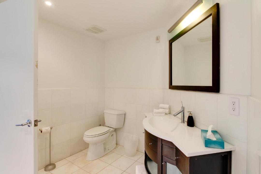Photo of Bathroom in South Pointe
