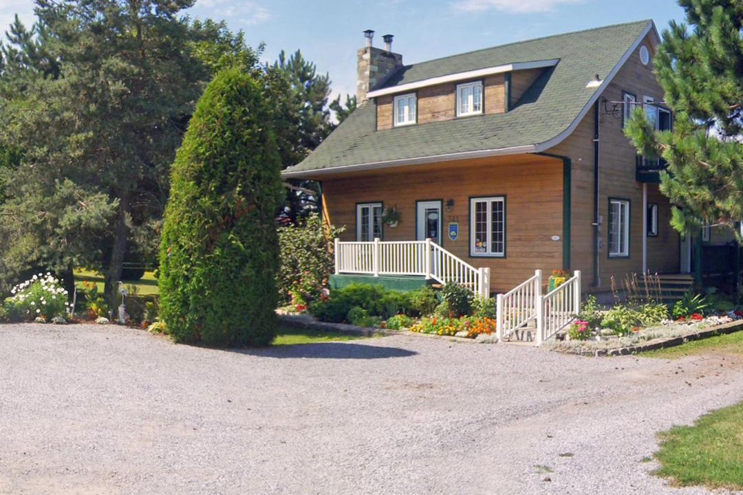 Photo of Buildings in Notre-Dame-du-Portage