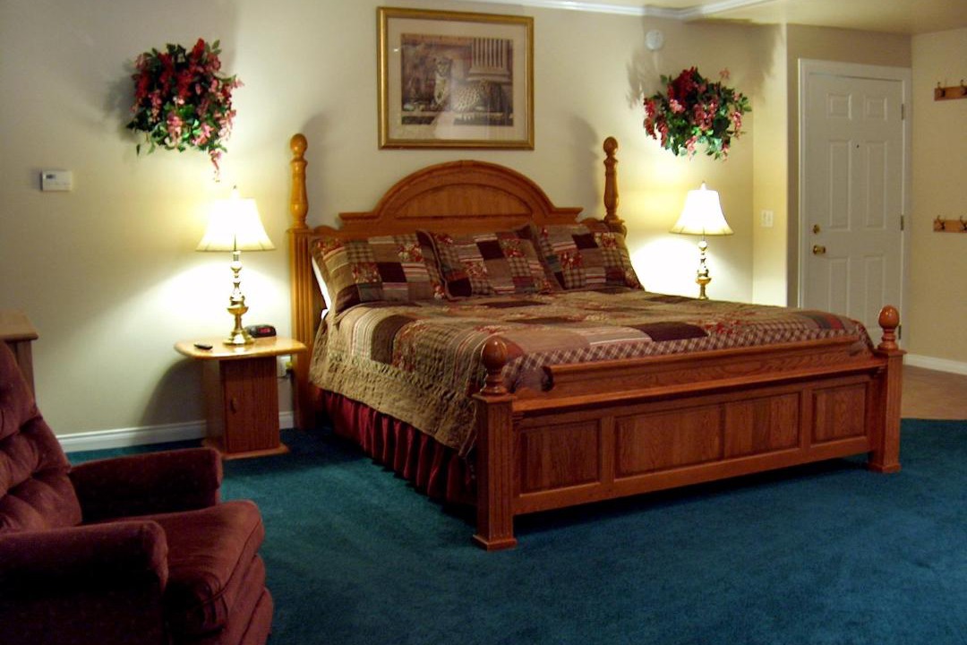 Photo of Bedroom in Running Springs