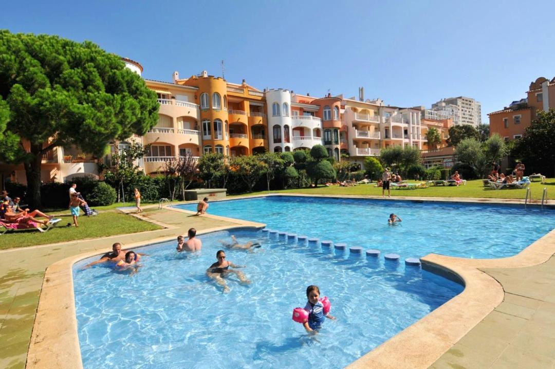 Photo of Human In Picture in Empuriabrava