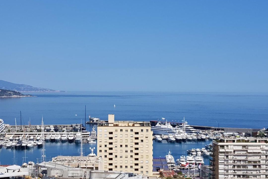 Photo of Buildings in Quartier du Port