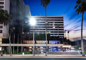 Renaissance Long Beach Hotel