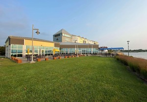 41 Lakefront Hotel, Trademark Collection by Wyndham