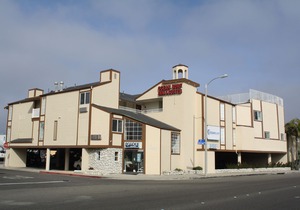 Ocean Surf Inn & Suites