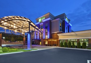 Holiday Inn Express & Suites Geneva Finger Lakes, an Ihg Hotel
