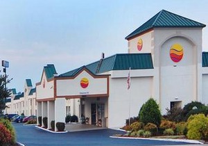 Baymont by Wyndham Greensboro/Coliseum
