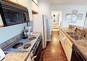 1st Floor 2 BR Villa - Beautiful Views - (RC702)