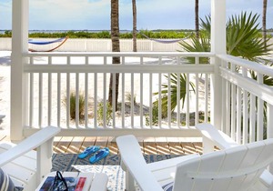 Parrot Key Hotel & Villas