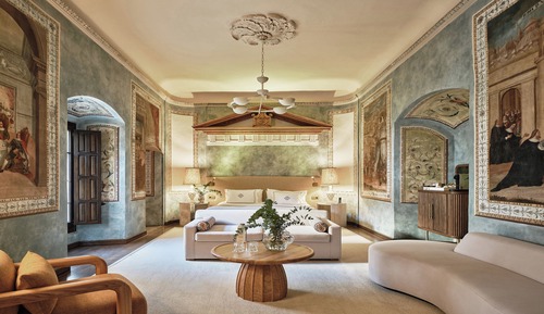 Presidential Room