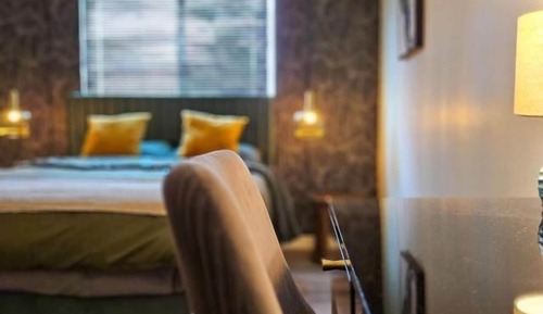 Standard Room, 1 Queen Bed