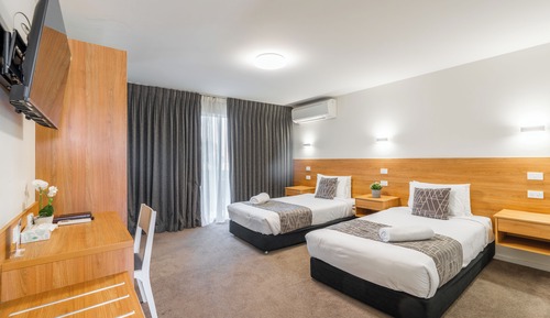 Luxury Triple Room