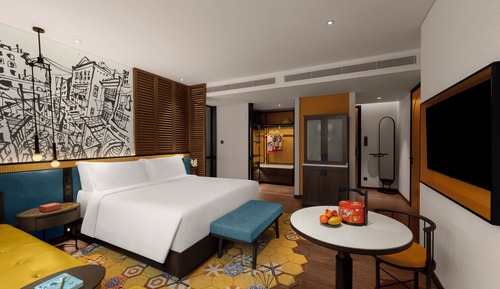 Suite, 1 King Bed