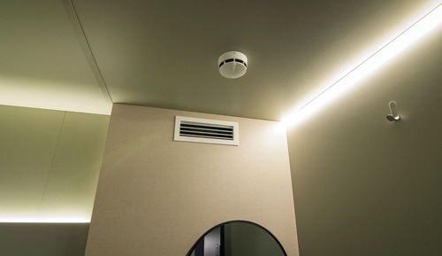 Upper Private Capsule with large bed
