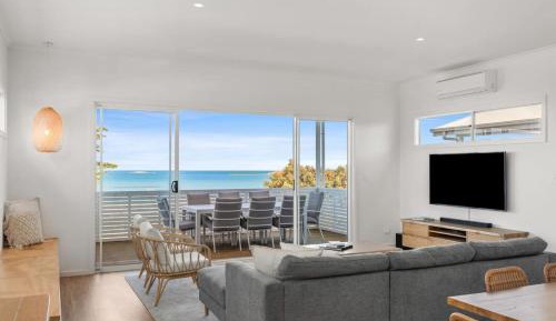 Three-Bedroom Vacation Home 