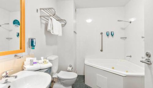 King Room with Spa