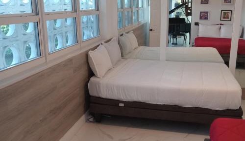 Room #1473754401