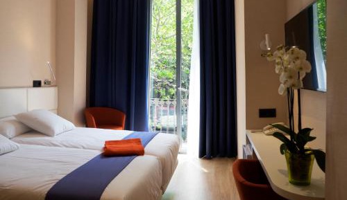 Twin Room with Balcony