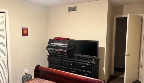 Deluxe Double Room (2 Adults + 1 Child)