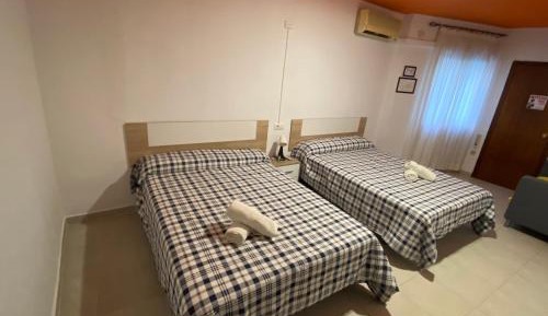 Classic Quadruple Room