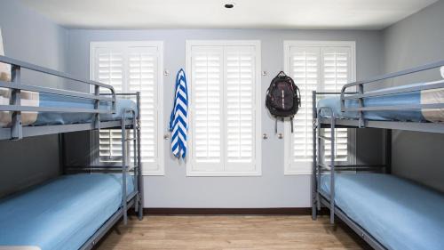 Bed in Men's 4-Bed Dormitory