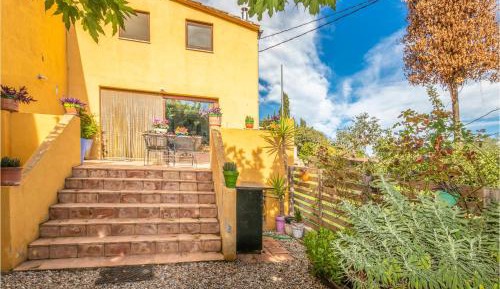 Three-Bedroom Vacation Home 