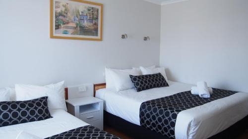 King and Double Room