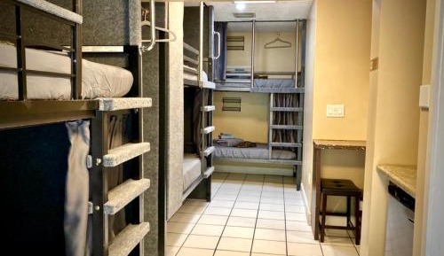 Bed in 6-Bed Mixed Dormitory Room