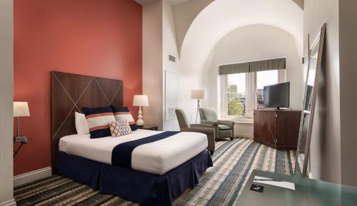 Grand Queen Room - Disability Access