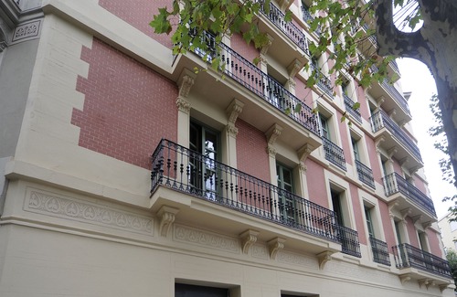 La Sagrada Familia Hotel | Apart-Suites Hostemplo