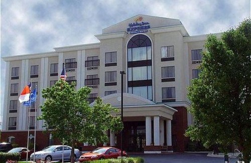 Wilson Hotel | Holiday Inn Express Hotel & Suites - Wilson - Downtown, an Ihg Hotel