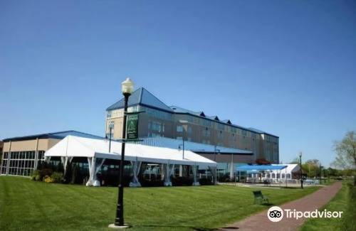 Geneva Hotel | 41 Lakefront Hotel, Trademark Collection by Wyndham