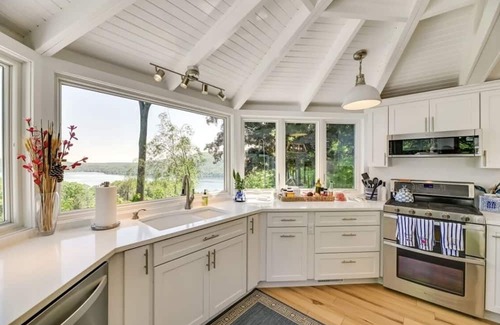 Naples House | Happy home vacation rental w/Hot tub and heated pool -Naples, NY