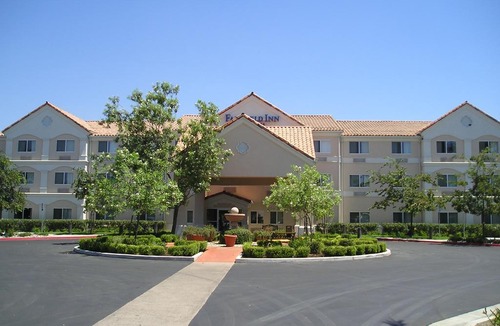 Visalia Hotel | Fairfield Inn by Marriott Visalia Sequoia